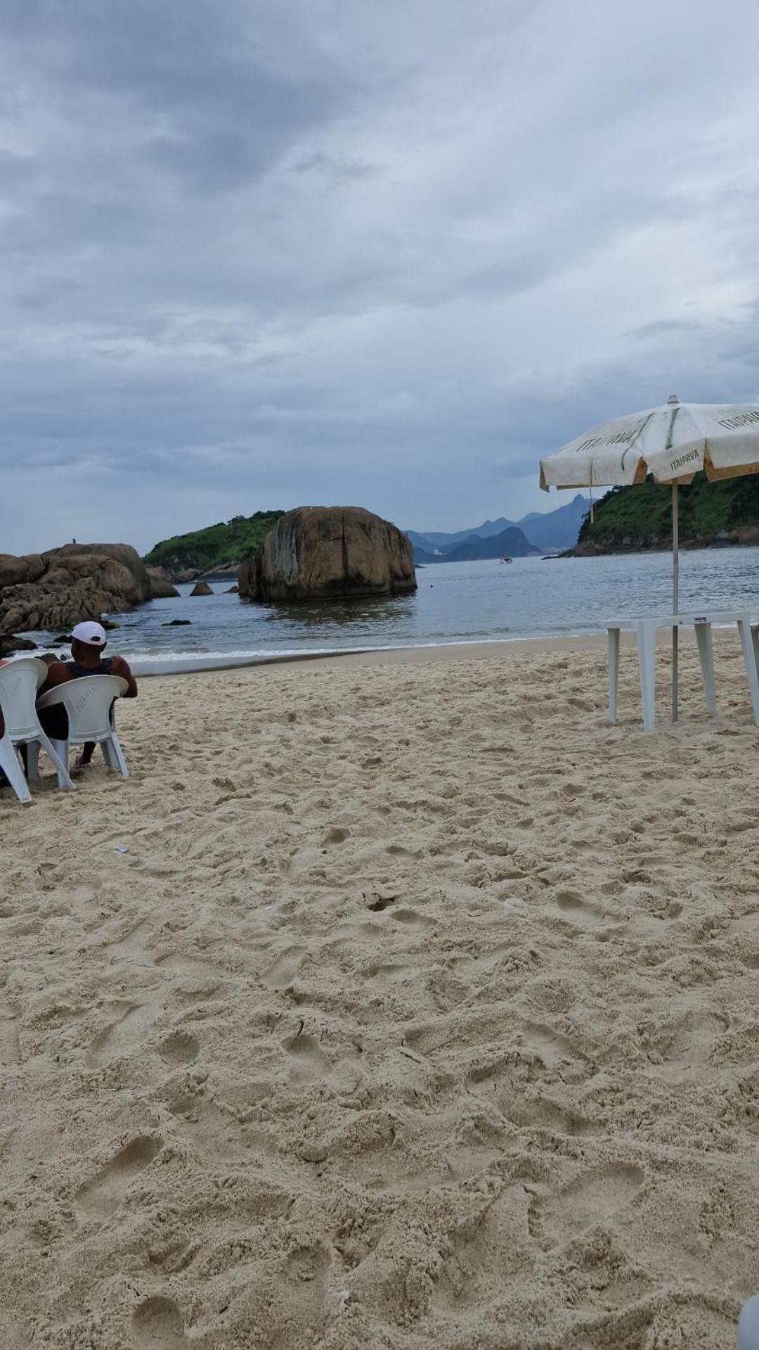 Suite Em Casa Familiar Da Mirian Niterói Exteriör bild
